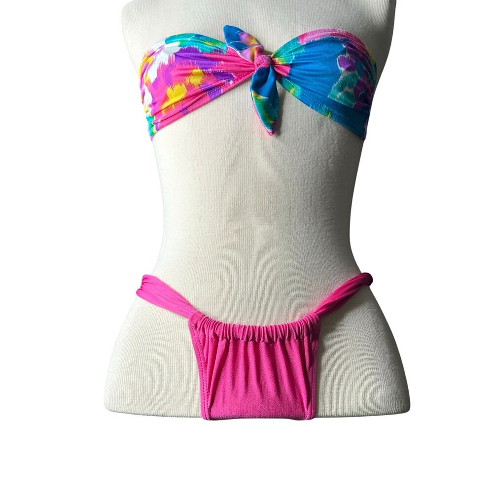 Vintage 80s/90s Bikini Swim Mixed Suit Pink and Blue
Women’s Size XS/s